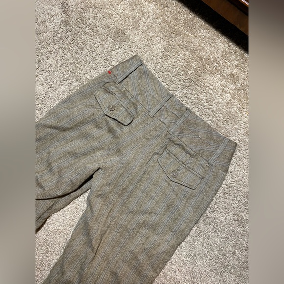 Vintage flared women’s tan Gap slacks - Picture 5 of 5